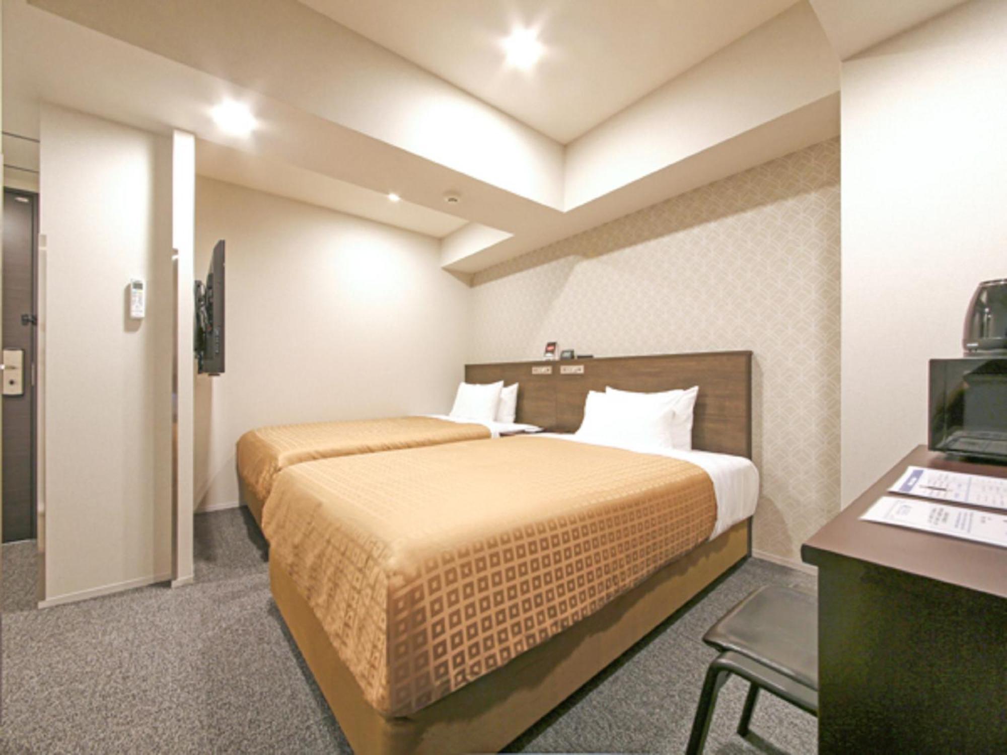 Hotel Livemax Chiba Chuo-Ekimae Экстерьер фото